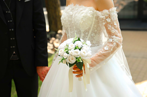 Brautkleid schulterfrei