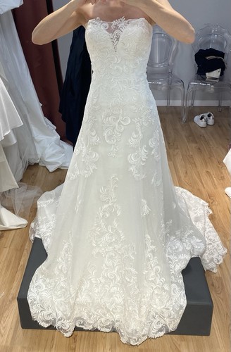 Brautkleid